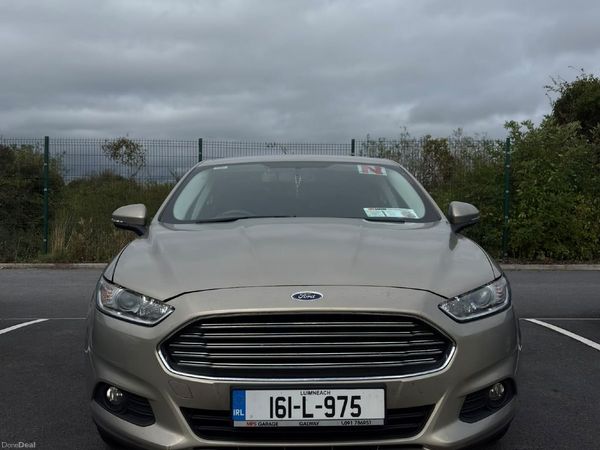 Ford Mondeo Hatchback, Diesel, 2016, Silver