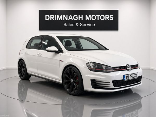 Volkswagen Golf Hatchback, Petrol, 2014, White