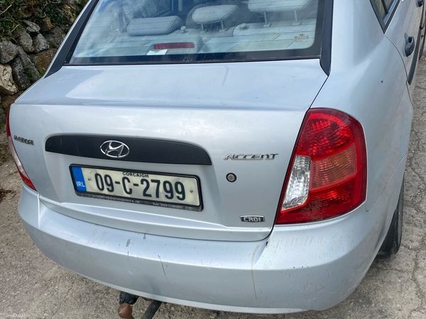 Hyundai Accent Saloon, Diesel, 2009, Silver