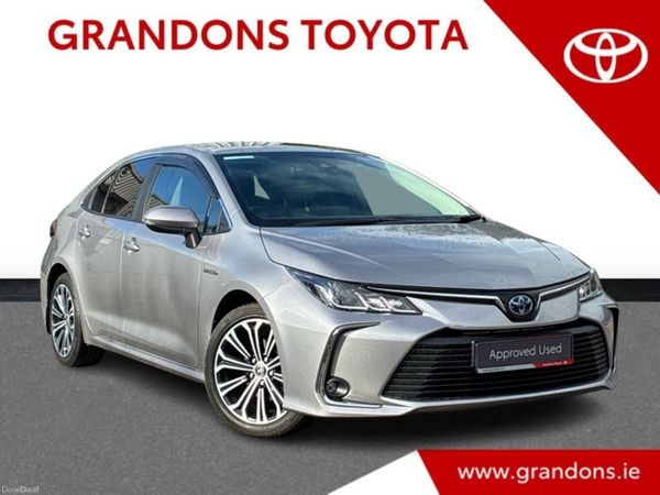Toyota Corolla Saloon, Petrol Hybrid, 2022, Grey