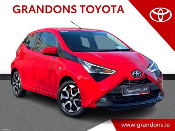 Toyota Aygo Hatchback, Petrol, 2021, Red