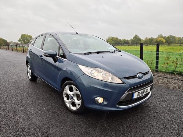 Ford Fiesta Hatchback, Diesel, 2009, Green