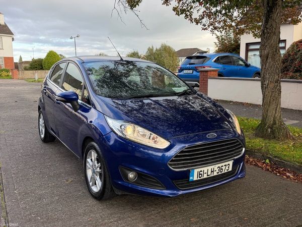 Ford Fiesta Hatchback, Petrol, 2016, Blue