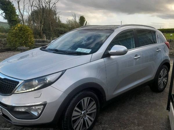 Kia Sportage SUV, Diesel, 2015, Silver