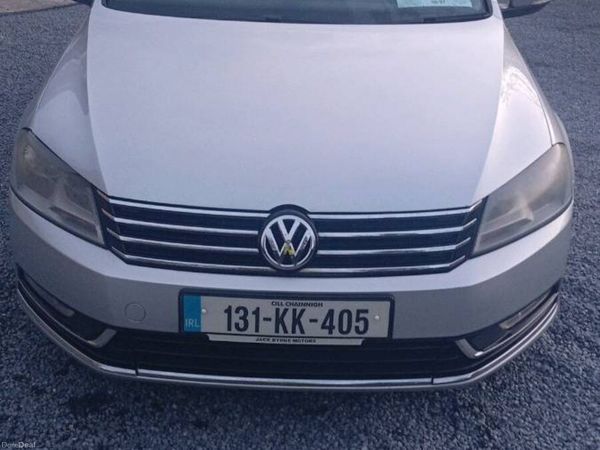 Volkswagen Passat Saloon, Diesel, 2013, Silver