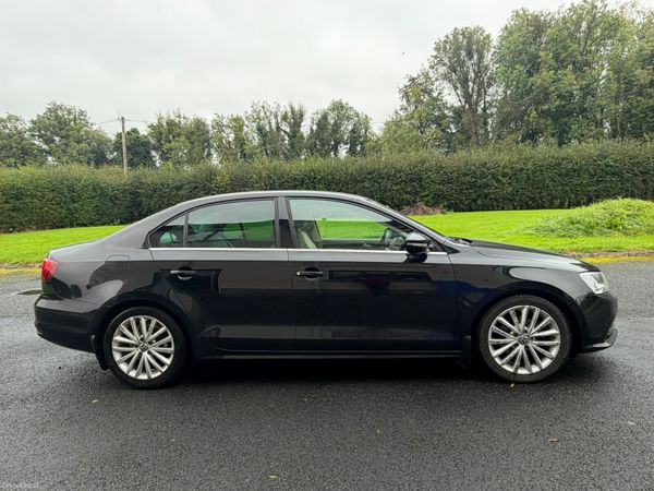 Volkswagen Jetta Saloon, Petrol, 2016, Black
