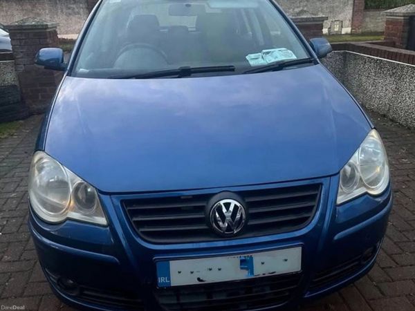 Volkswagen Polo Hatchback, Petrol, 2006, Blue