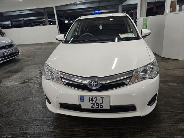 Toyota Corolla Estate, Petrol Hybrid, 2014, White
