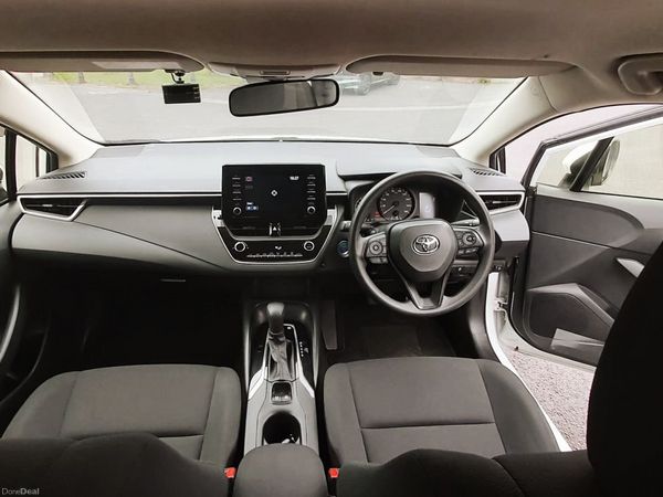 Toyota Corolla Estate, Petrol Hybrid, 2022, White