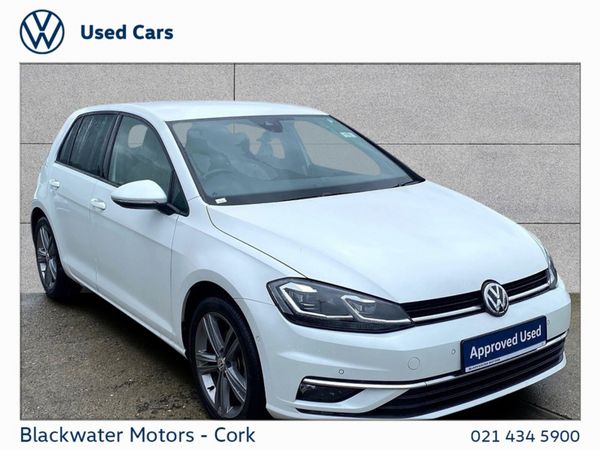 Volkswagen Golf Hatchback, Petrol, 2018, 