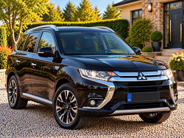 Mitsubishi Outlander SUV, Petrol Plug-in Hybrid, 2015, Black
