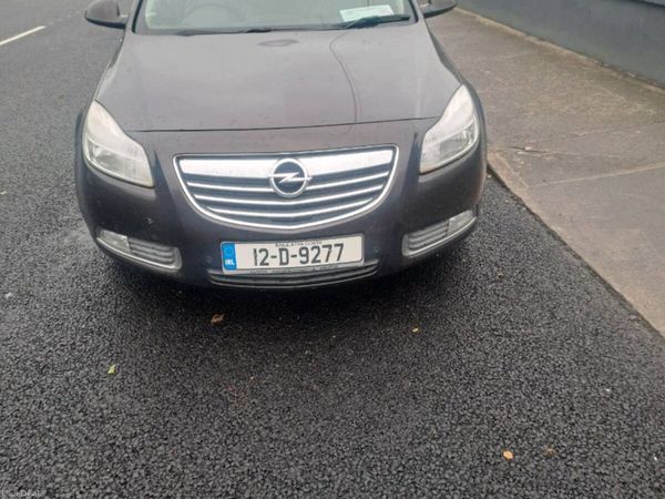 Opel Insignia MPV, Diesel, 2012, Brown