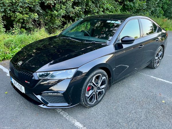 Skoda Octavia Saloon, Diesel, 2021, Black