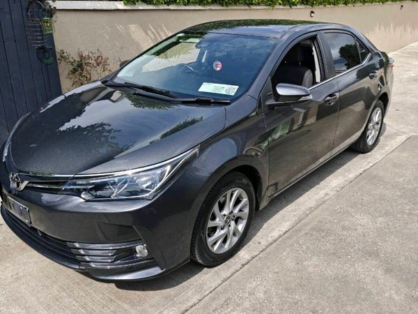 Toyota Corolla Saloon, Petrol, 2018, Grey