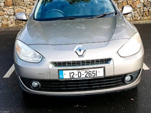 Renault Fluence Saloon, Diesel, 2012, Gold