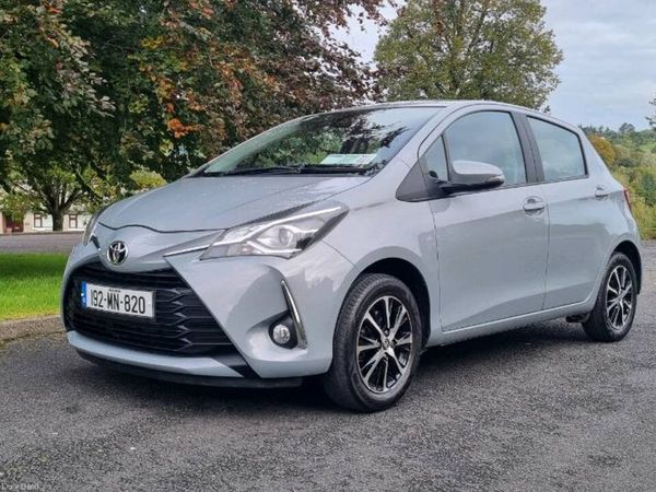 Toyota Yaris Hatchback, Petrol, 2019, Grey