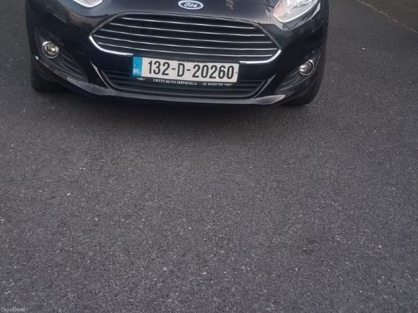 Ford Fiesta Hatchback, Petrol, 2013, Black
