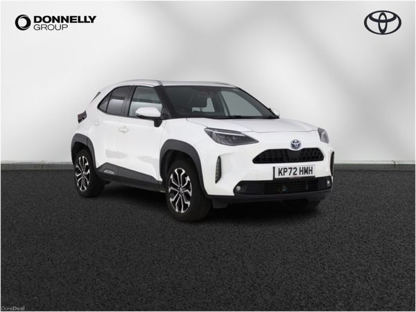 Toyota Yaris Cross Estate, Petrol Hybrid, 2022, White