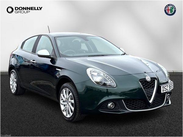 Alfa Romeo Giulietta Hatchback, Petrol, 2020, Green