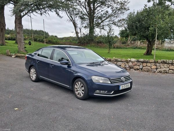 Volkswagen Passat Saloon, Diesel, 2013, Blue