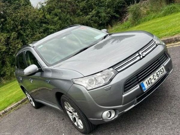Mitsubishi Outlander SUV, Petrol Plug-in Hybrid, 2014, Grey