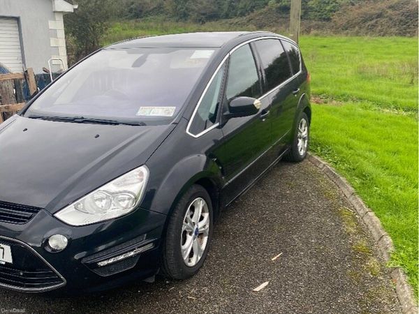 Ford S-Max MPV, Diesel, 2014, Black