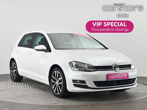 Volkswagen Golf Hatchback, Petrol, 2017, White