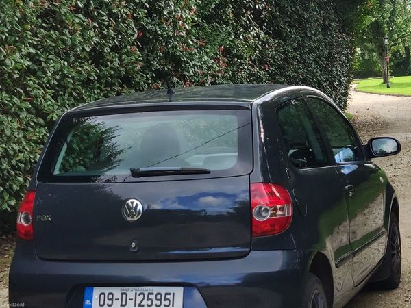 Volkswagen Fox Hatchback, Petrol, 2009, Grey