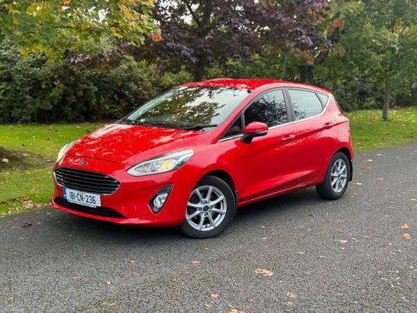 Ford Fiesta Hatchback, Diesel, 2018, Red