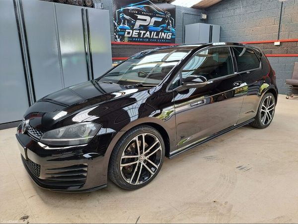 Volkswagen Golf Hatchback, Diesel, 2013, Black