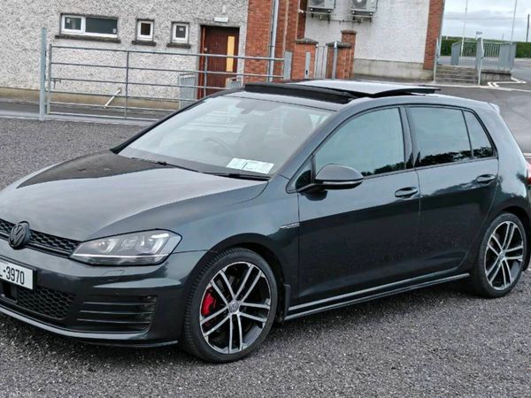 Volkswagen Golf Estate, Diesel, 2016, Grey