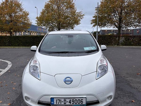 Nissan Leaf Hatchback, Electric, 2017, White