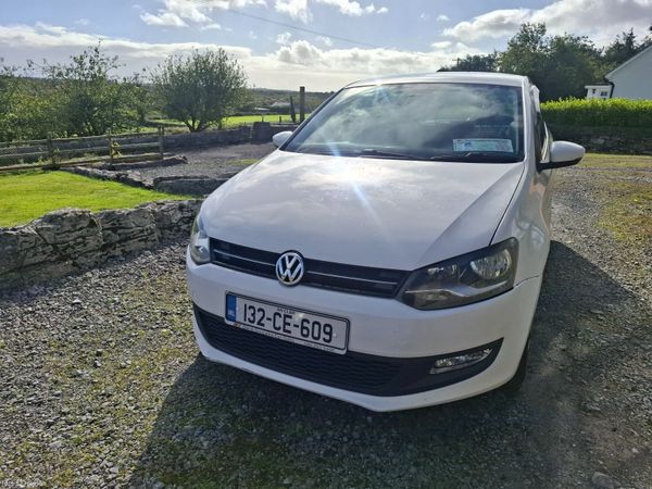 Volkswagen Polo Hatchback, Diesel, 2013, White