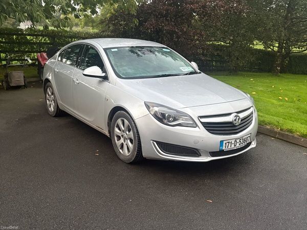 Vauxhall Insignia Hatchback, Diesel, 2017, Silver