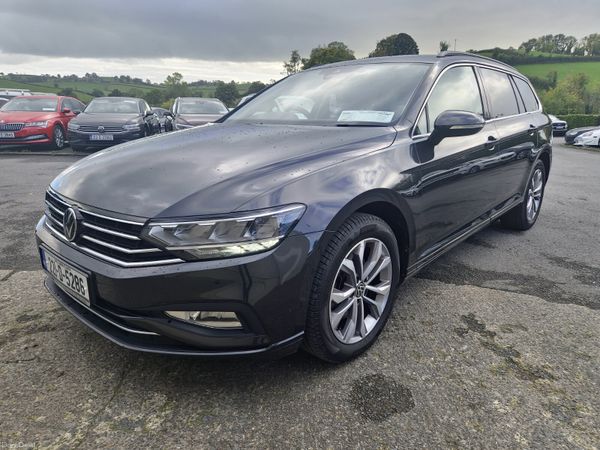 Volkswagen Passat Estate, Diesel, 2022, Grey