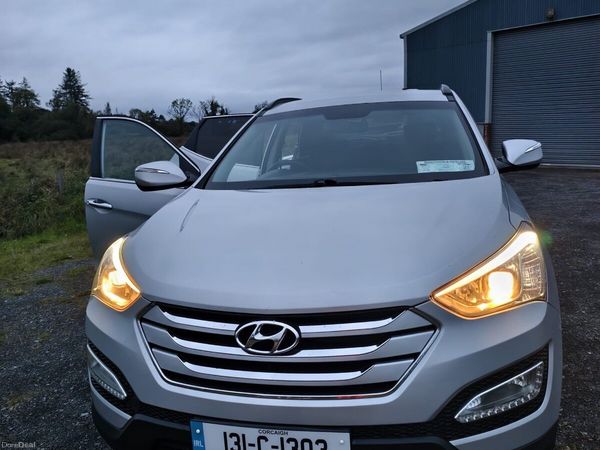 Hyundai Santa Fe SUV, Diesel, 2013, Silver