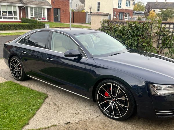 Audi A8 Saloon, Diesel, 2012, Blue