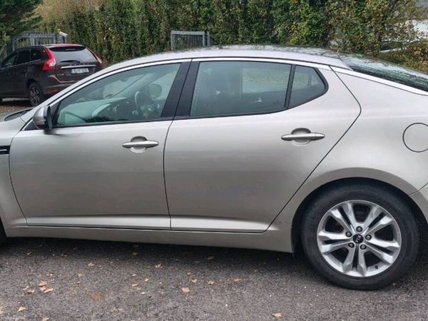 Kia Optima Saloon, Diesel, 2013, Silver
