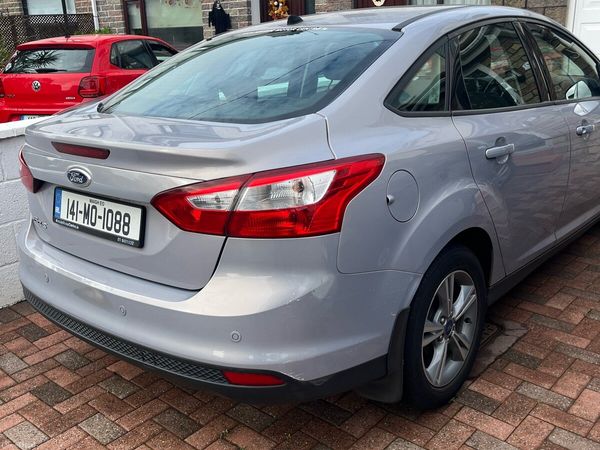 Ford Focus Saloon, Diesel, 2014, Grey