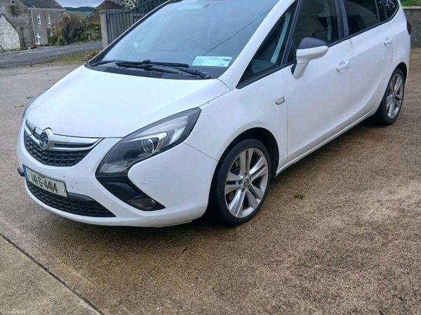 Vauxhall Zafira MPV, Diesel, 2014, White
