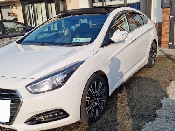 Hyundai i40 Saloon, Diesel, 2015, White