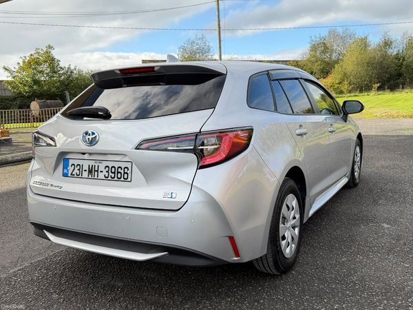 Toyota Corolla Estate, Petrol Hybrid, 2023, Grey