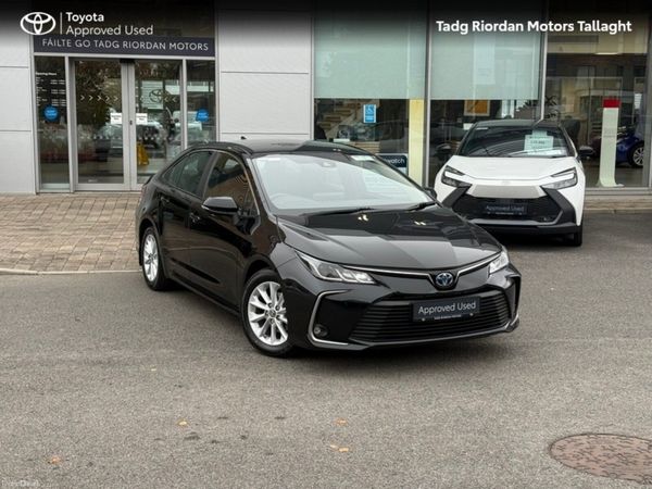 Toyota Corolla Saloon, Petrol Hybrid, 2023, Black