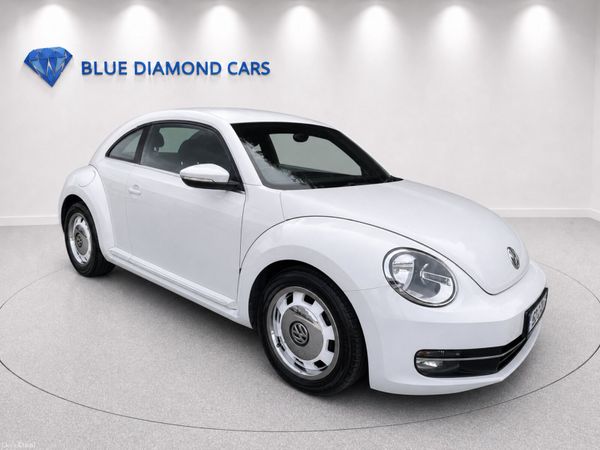 Volkswagen Beetle Hatchback, Petrol, 2015, White
