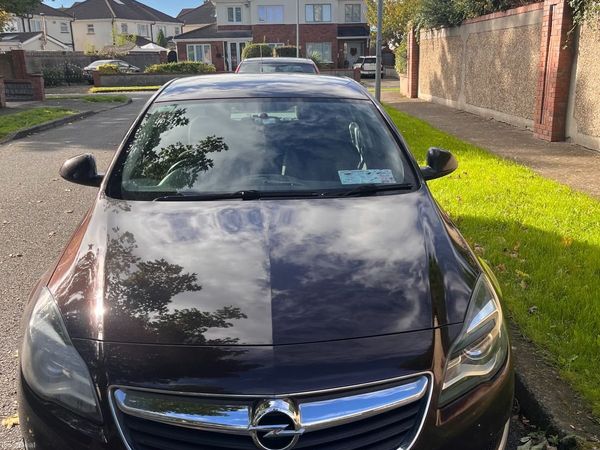 Opel Insignia Saloon, Diesel, 2015, Brown