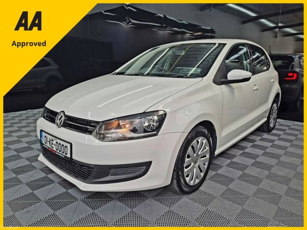Volkswagen Polo Hatchback, Petrol, 2013, White