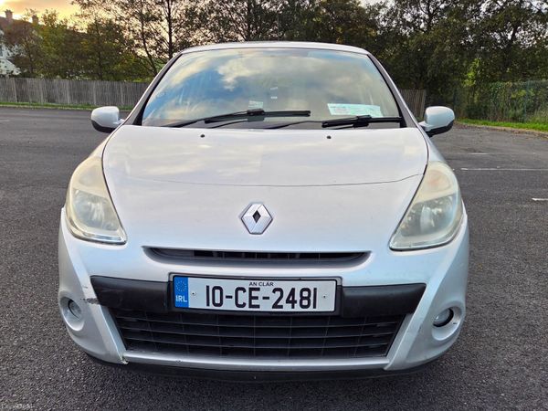 Renault Clio Hatchback, Ethanol Petrol, 2010, Silver