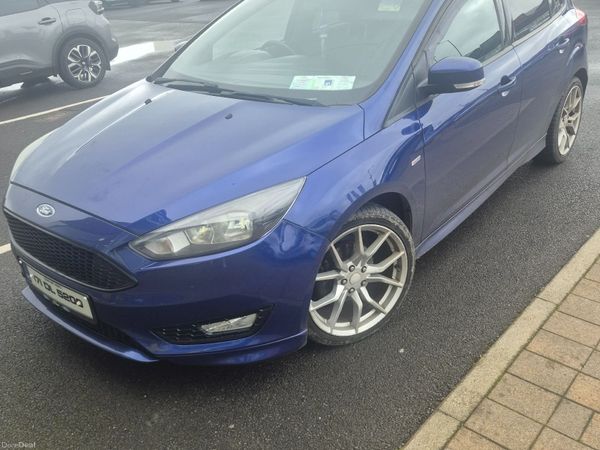 Ford Focus Hatchback, Diesel, 2017, Blue