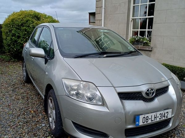 Toyota Auris Hatchback, Petrol, 2008, Silver