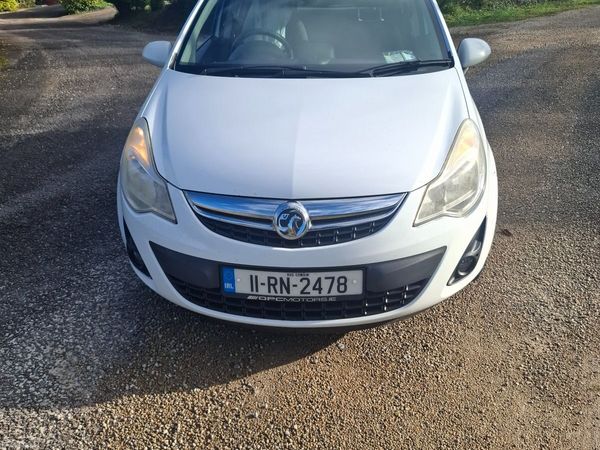 Vauxhall Corsa Hatchback, Petrol, 2011, White